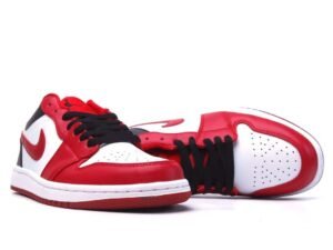 JORDAN-1-LOW-BULLS-II-1.jpeg