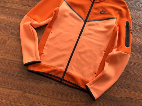 NIKE TECH FLEECE TRACKSUIT